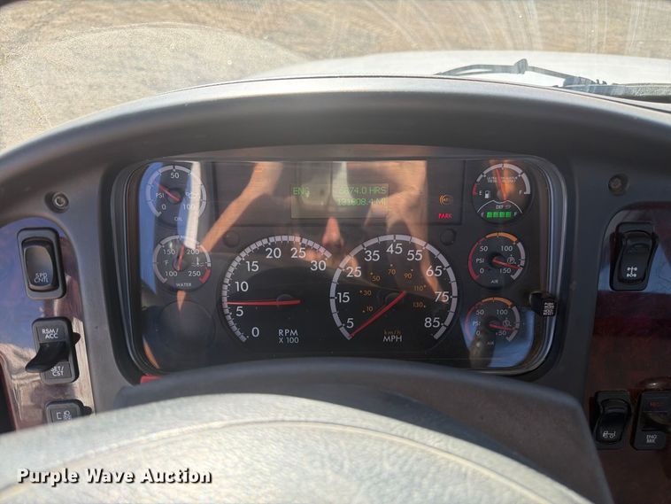 image for item EW2317 2016 Freightliner Business Class M2 utility / service truck
