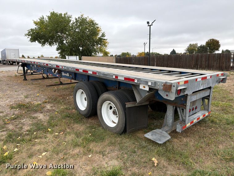 image for item EW2327 2011 Manac SFB48 flatbed trailer