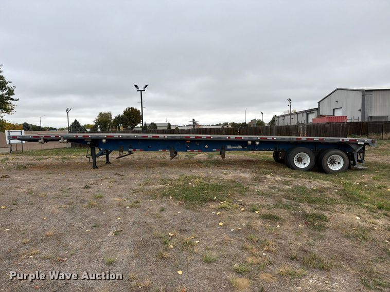 image for item EW2327 2011 Manac SFB48 flatbed trailer