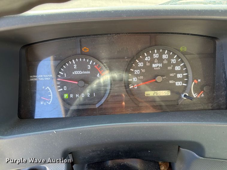 image for item EW7547 2008 Chevrolet W5 box truck