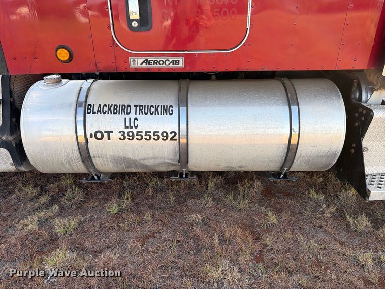 image for item EW8894 2015 Kenworth W900 semi truck