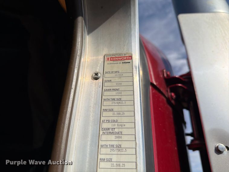image for item EW8894 2015 Kenworth W900 semi truck