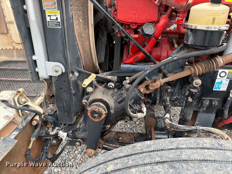 image for item EW8990 2015 Peterbilt 389 semi truck