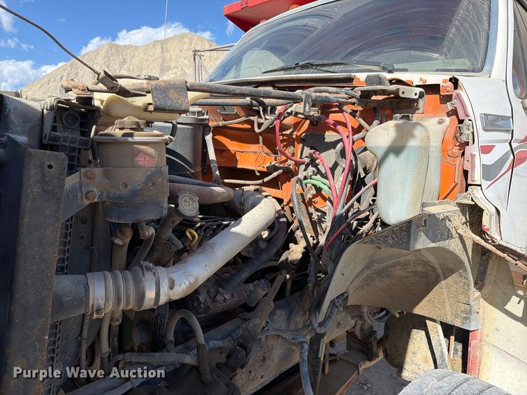 image for item EX1054 1995 Ford F800 dump truck
