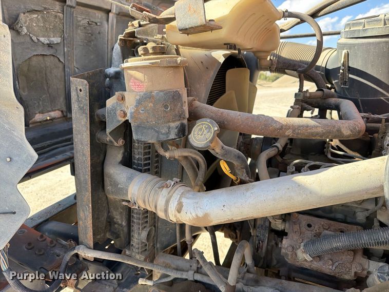 image for item EX1054 1995 Ford F800 dump truck