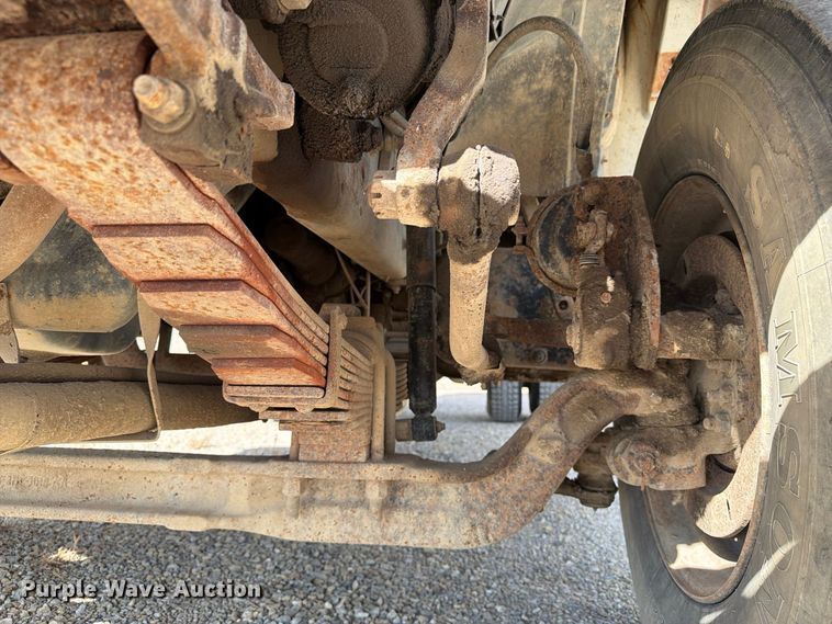 image for item EX1054 1995 Ford F800 dump truck