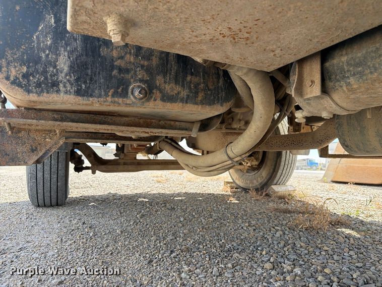 image for item EX1054 1995 Ford F800 dump truck