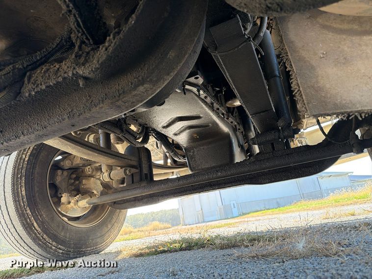 image for item EX1122 2020 Kenworth T800 semi truck