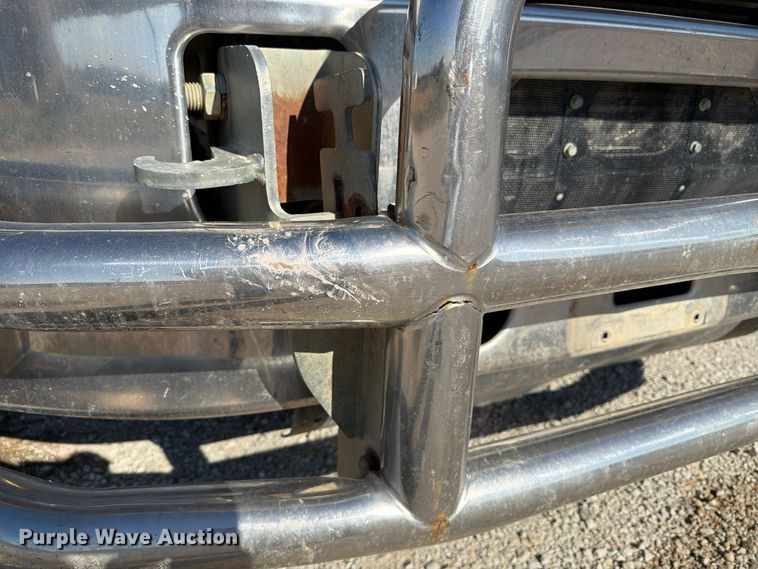image for item EX1123 2016 Mack CXU613 semi truck