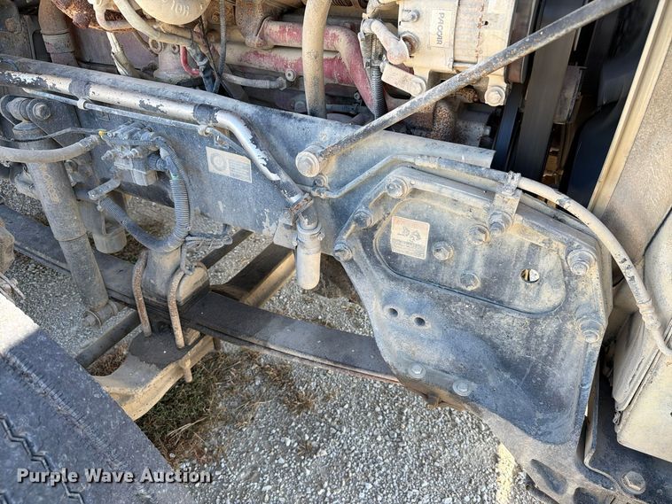 image for item EX1124 2014 Kenworth T800 semi truck