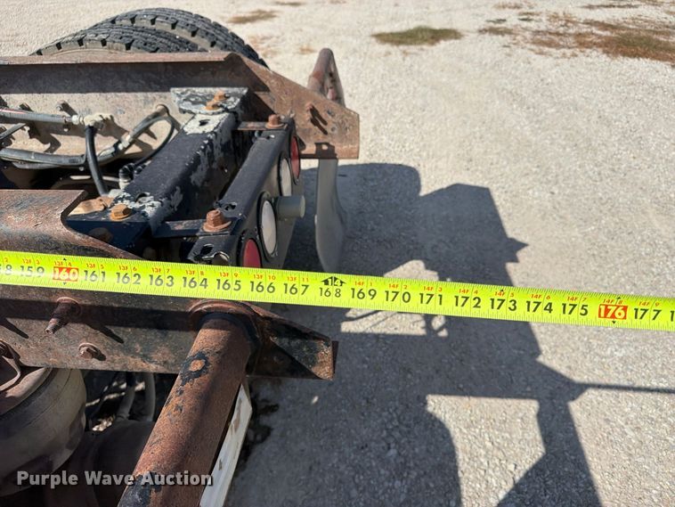 image for item EX1125 2015 Kenworth T800 semi truck