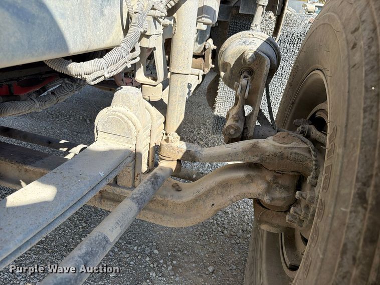 image for item EX1125 2015 Kenworth T800 semi truck