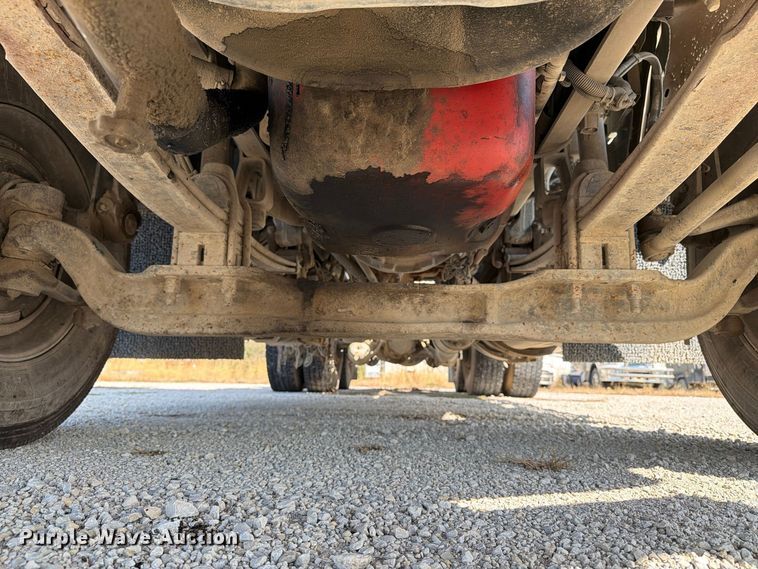 image for item EX1125 2015 Kenworth T800 semi truck