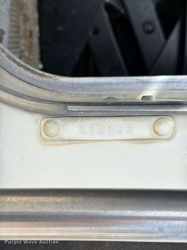 image for item EX1125 2015 Kenworth T800 semi truck