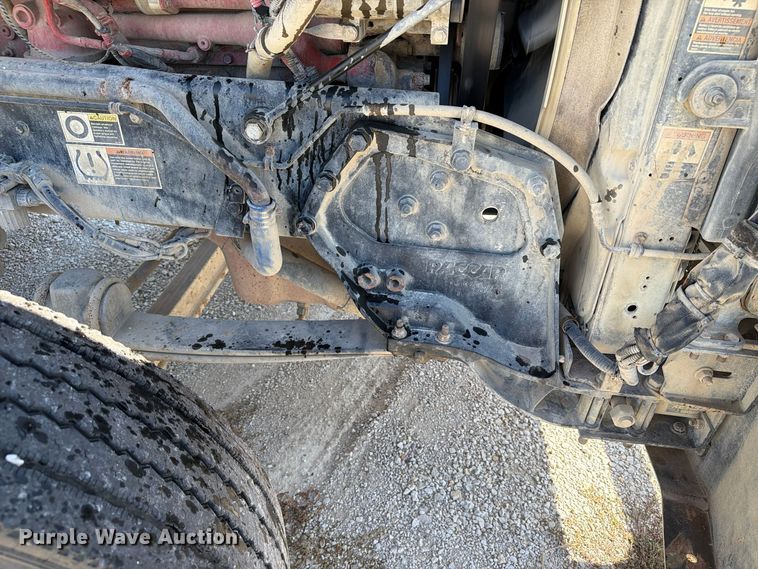 image for item EX1126 2022 Kenworth T800 semi truck