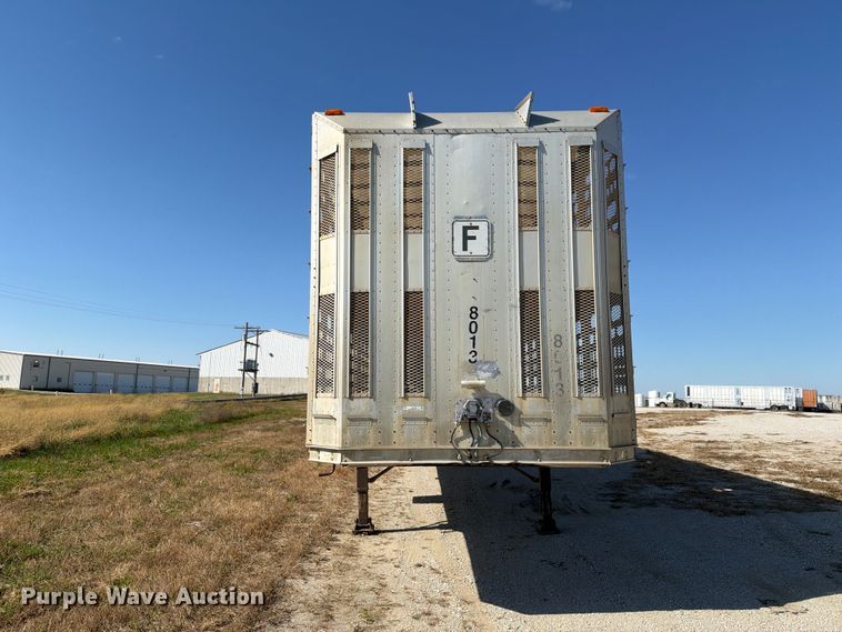 image for item EX1128 2003 Barrett Trailers, Inc. livestock trailer