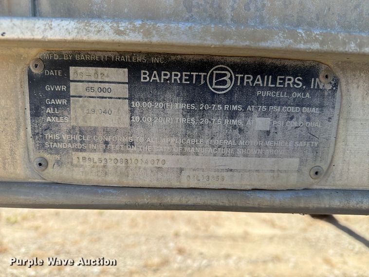 image for item EX1128 2003 Barrett Trailers, Inc. livestock trailer