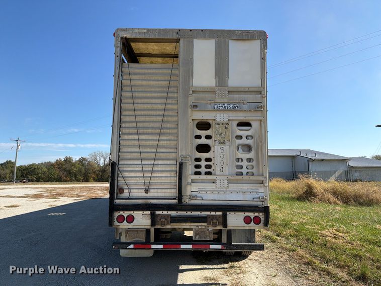 image for item EX1129 2000 Wilson Trailer Co. PSADL-303P livestock trailer