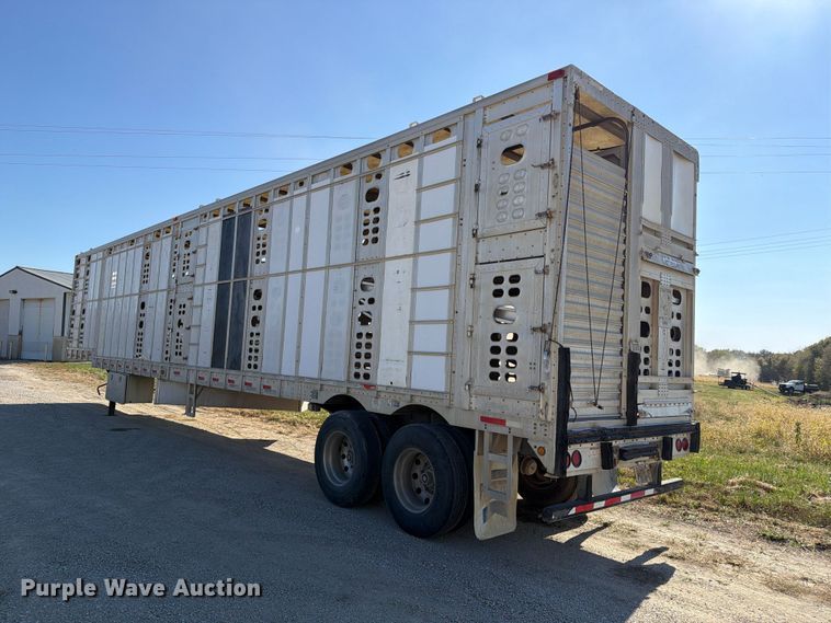 image for item EX1129 2000 Wilson Trailer Co. PSADL-303P livestock trailer