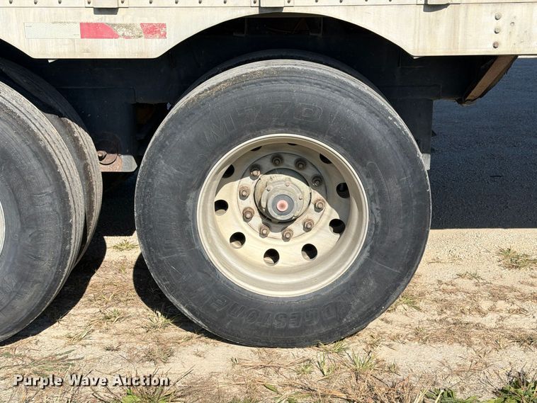 image for item EX1129 2000 Wilson Trailer Co. PSADL-303P livestock trailer