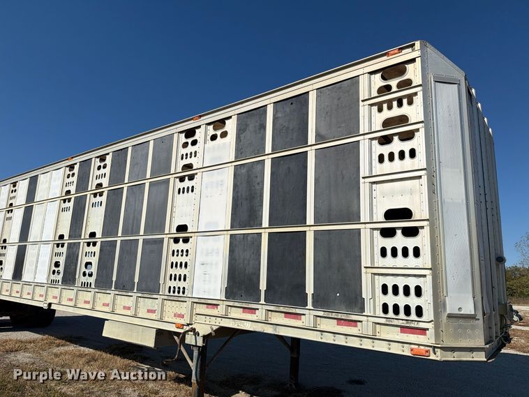 image for item EX1130 2005 Barrett Trailers, Inc. livestock trailer