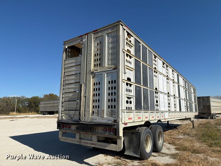 image for item EX1130 2005 Barrett Trailers, Inc. livestock trailer