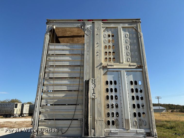 image for item EX1130 2005 Barrett Trailers, Inc. livestock trailer
