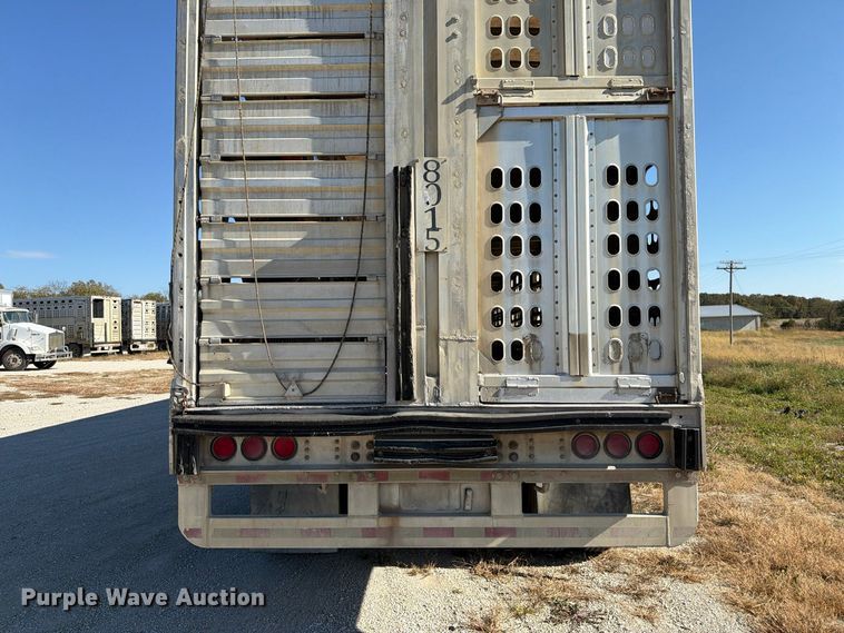 image for item EX1130 2005 Barrett Trailers, Inc. livestock trailer