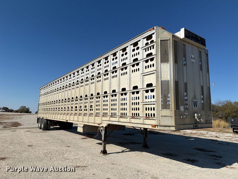 image for item EX1131 2003 Barrett Trailers, Inc. livestock trailer