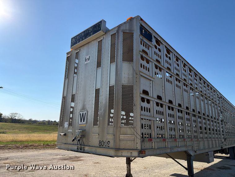image for item EX1131 2003 Barrett Trailers, Inc. livestock trailer