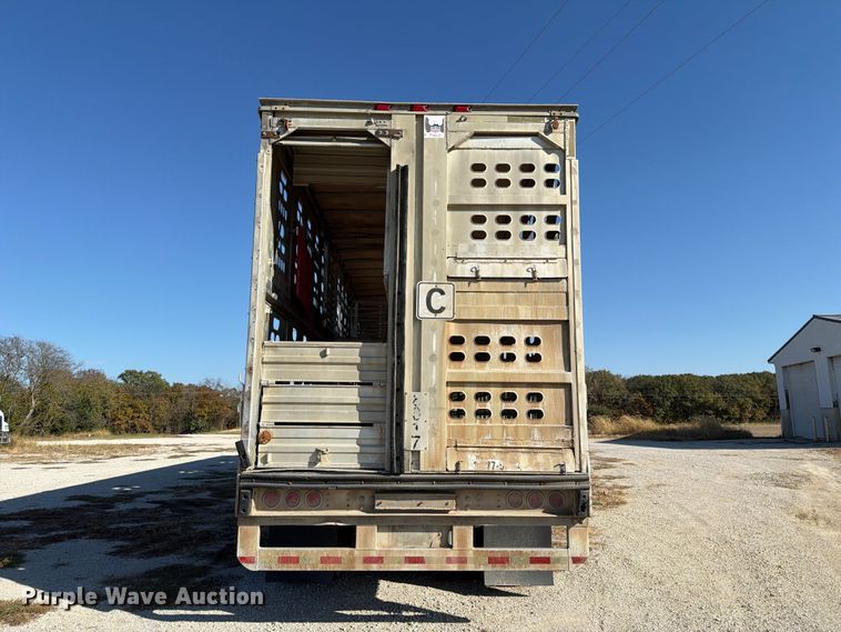 image for item EX1132 2005 Barrett Trailers, Inc. livestock trailer