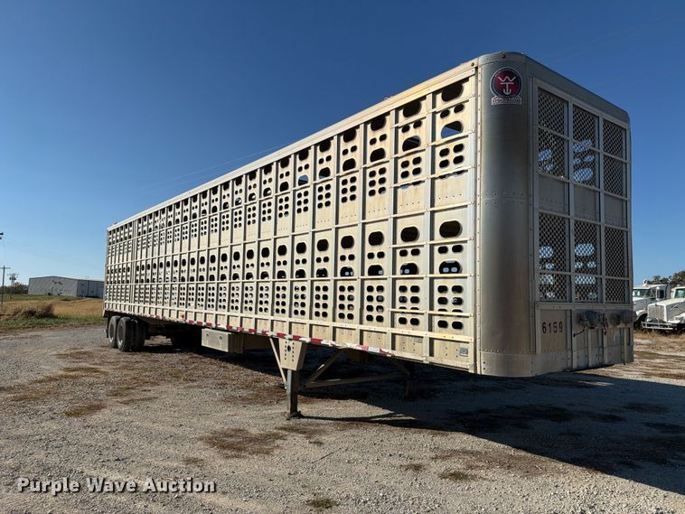 image for item EX1133 2020 Wilson PSAL-400P livestock trailer