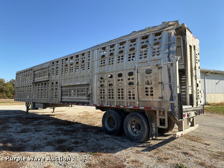 image for item EX1133 2020 Wilson PSAL-400P livestock trailer