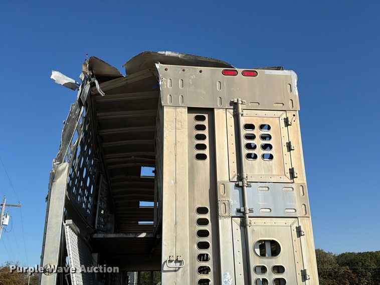 image for item EX1133 2020 Wilson PSAL-400P livestock trailer