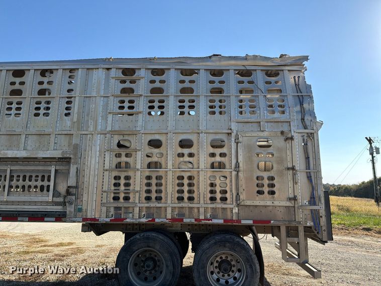 image for item EX1133 2020 Wilson PSAL-400P livestock trailer