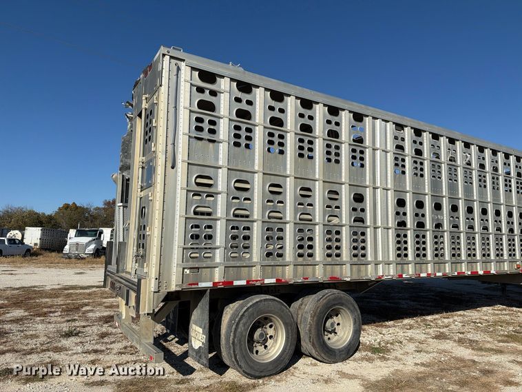 image for item EX1133 2020 Wilson PSAL-400P livestock trailer