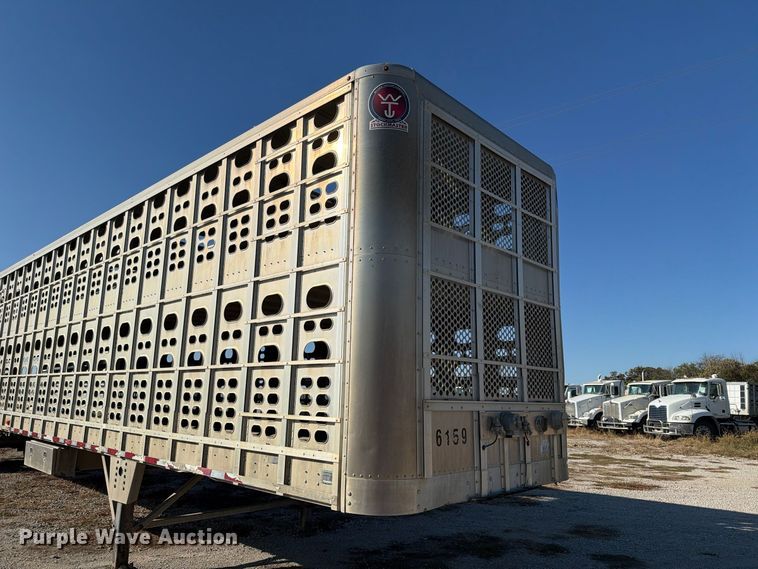 image for item EX1133 2020 Wilson PSAL-400P livestock trailer