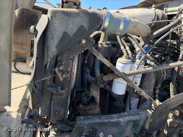image for item EX2352 2003 Mack CV713 roll-off container truck