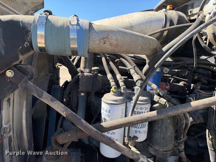 image for item EX2352 2003 Mack CV713 roll-off container truck