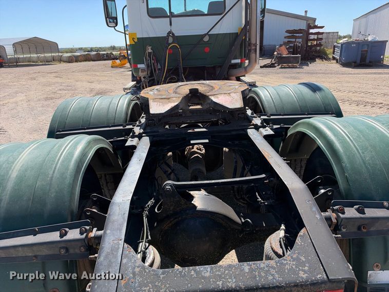 image for item EX2353 2011 Mack CXU613 semi truck