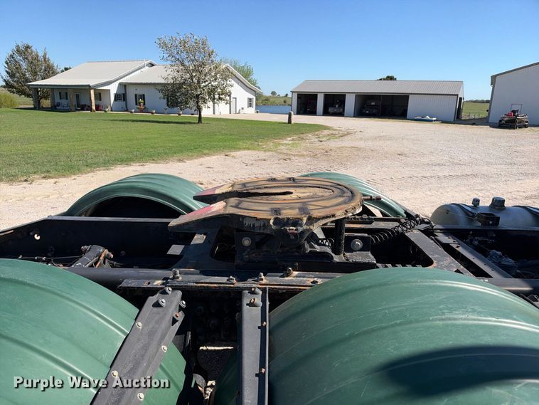 image for item EX2353 2011 Mack CXU613 semi truck