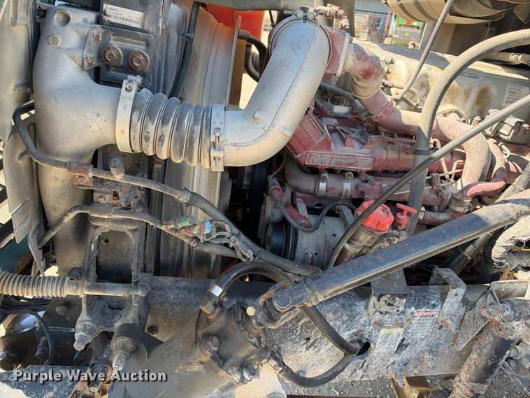 image for item EX2353 2011 Mack CXU613 semi truck