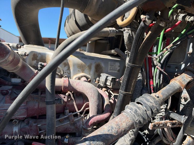 image for item EX2353 2011 Mack CXU613 semi truck