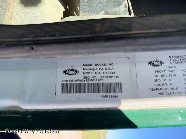 image for item EX2353 2011 Mack CXU613 semi truck