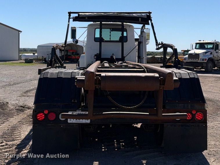 image for item EX2357 2000 Mack RD688S roll-off container truck