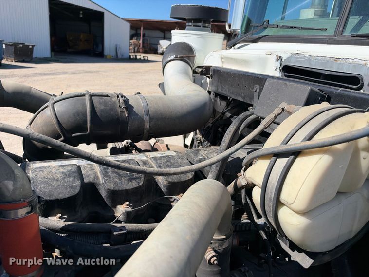 image for item EX2357 2000 Mack RD688S roll-off container truck