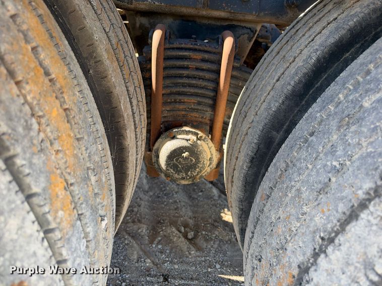 image for item EX2357 2000 Mack RD688S roll-off container truck