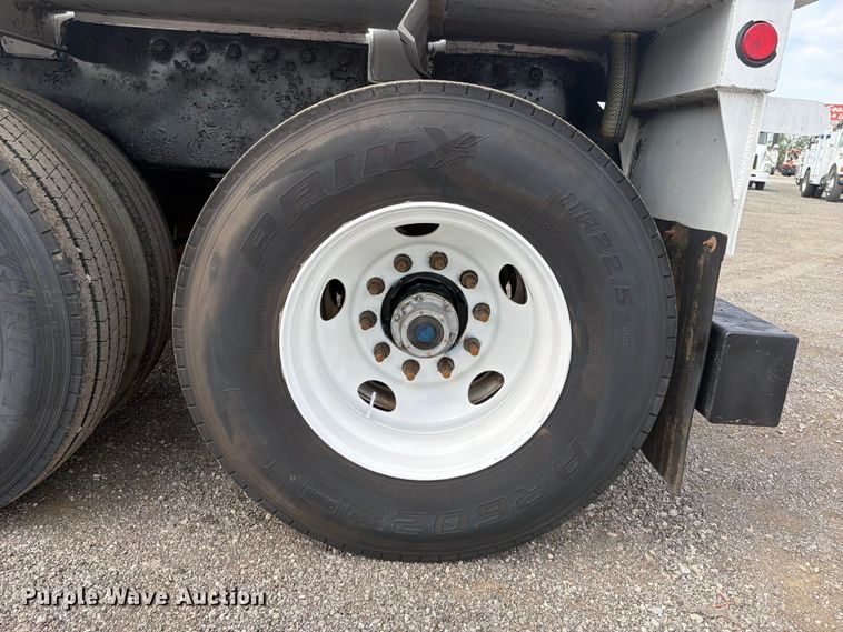 image for item FB5026 2011 EMI 4 ALUMINUM 150 BBL tank trailer