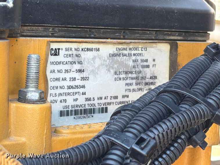 image for item FB5118 2017 Kenworth T800 semi truck