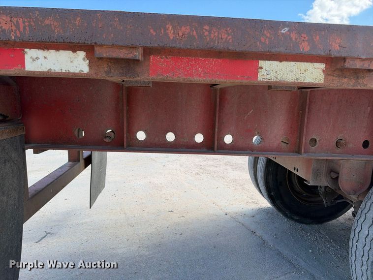 image for item FB8379 1997 Lufkin RM-ST flatbed trailer